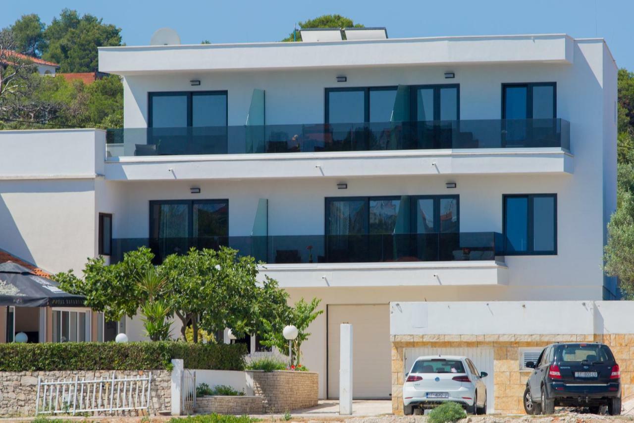 Hotel Paradise Punta Necujam Exterior photo